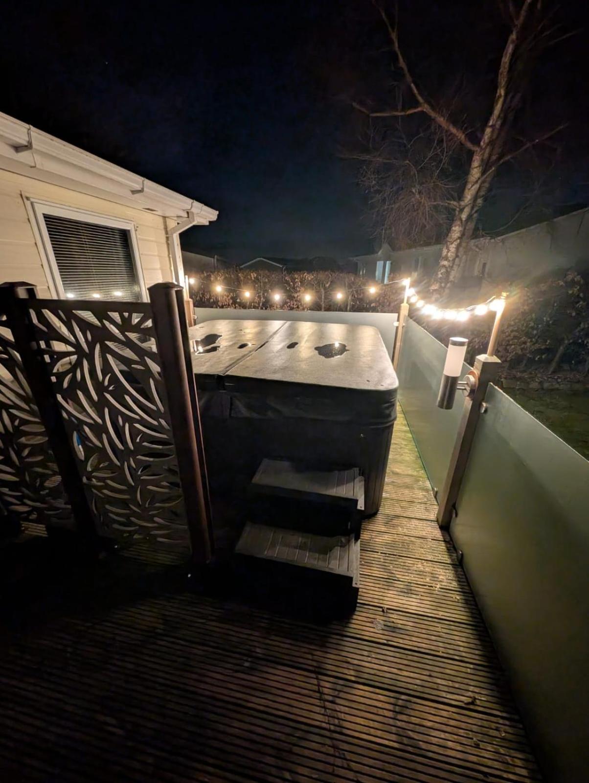 A And C Lodge Plot 21 2 Double Bedrooms Plot 21 With Hot Tub 1 Pet Only No Commercial Vans 4Pm Check In High Hesket Bagian luar foto